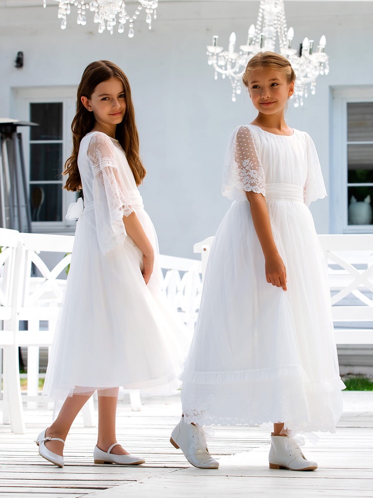 dievčenské dlhé šaty s jemnou čipkou na 1. sv. prijímanie biele