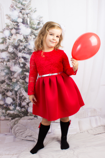 dievčenské sviatočné šaty s krajkou červené