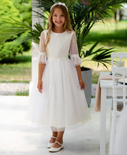 dievčenské šaty s lesklou stuhou na 1. sv. prijímanie ecru