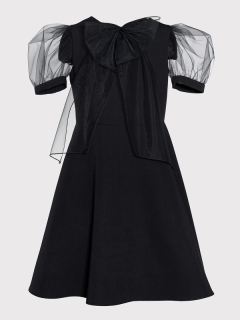 dievčenské zvonové šaty s tylovými rukávmi čierne