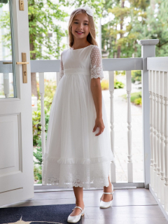 dievčenské šaty s čipkovaným volánom na 1. sv. prijímanie ecru